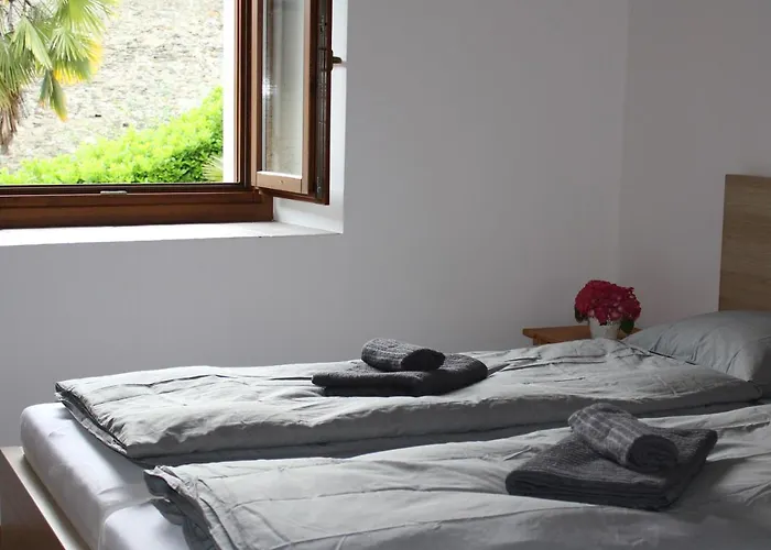 La Nicchia Comersee Appartement *